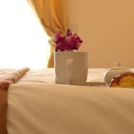 Hotel Arno Misano Adriatico Habitación foto